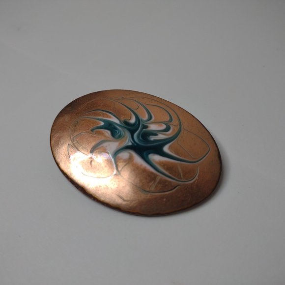 Very Cool Decorative Vintage Oval Shaped Brooch - Picture 2 of 14